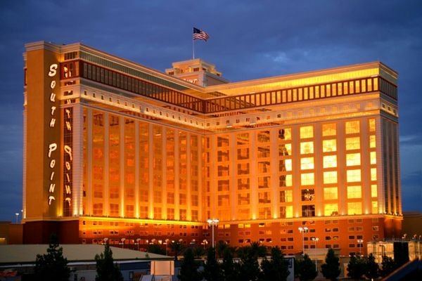 Exterior photo of South Point Hotel, Casino & Spa