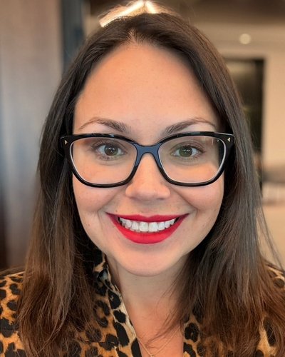 Headshot of Jessica Davis