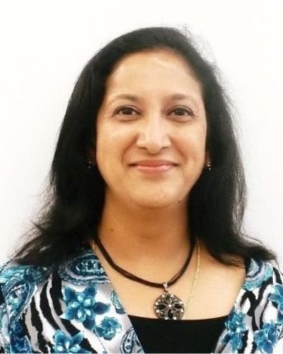 Headshot of Hema Mohan