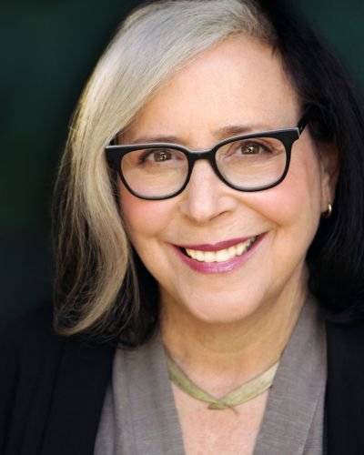 Headshot of Laurie Brown