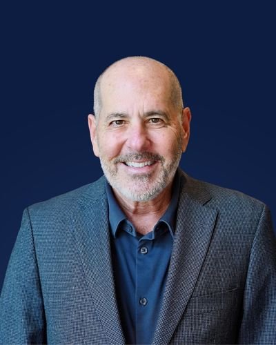 Headshot of Michael Levin