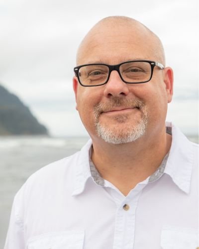 Headshot of Richard Rader