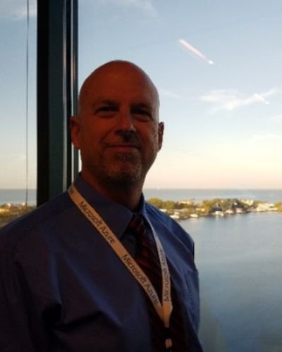 Headshot of Paul Ray