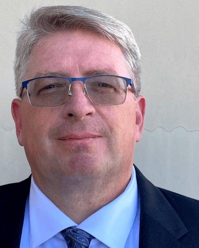 Headshot of Dan Rehart