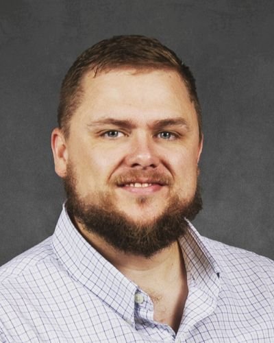 Headshot of Travis Williams